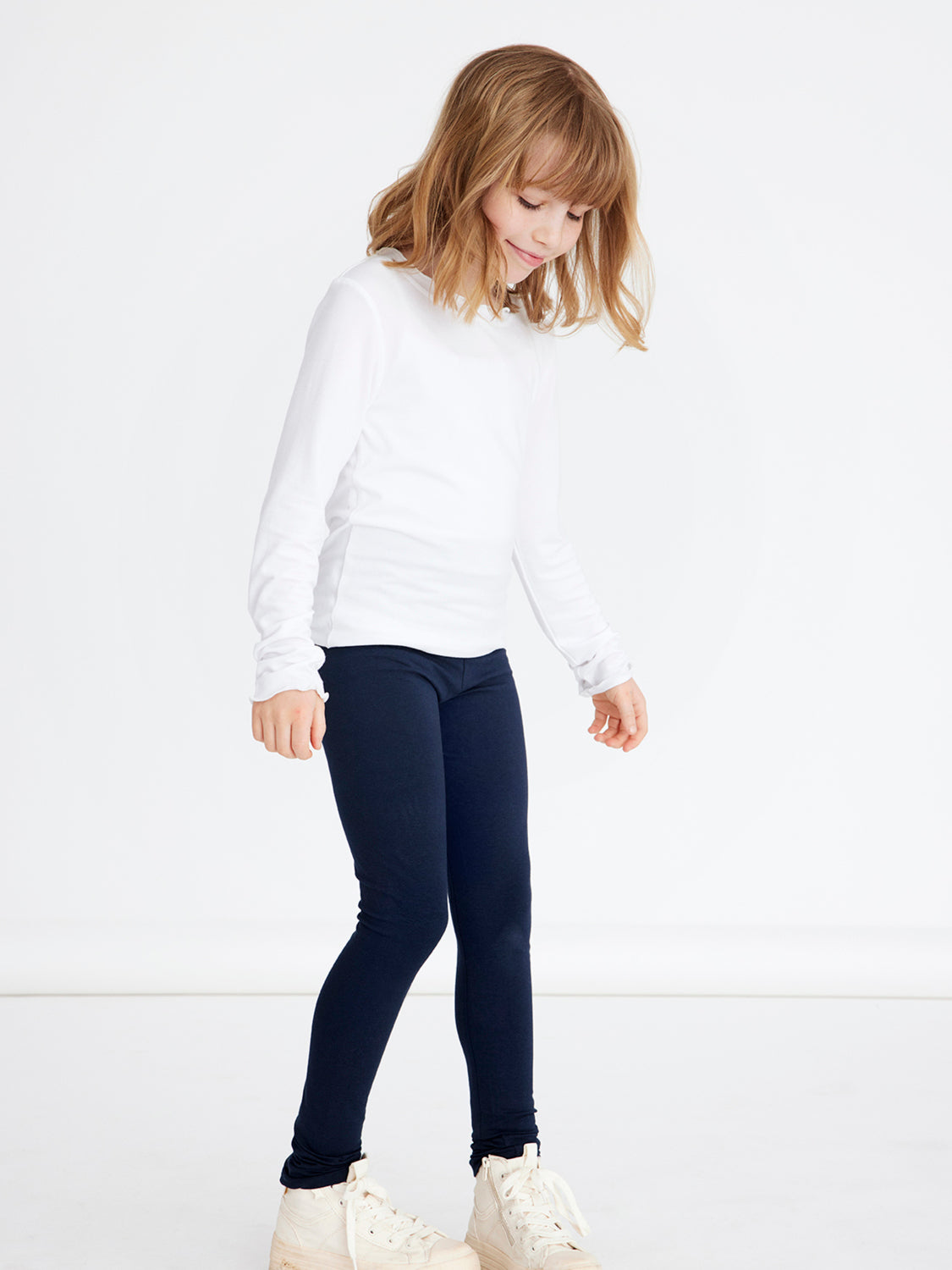 NKFVIVIAN Pants - Dark Sapphire